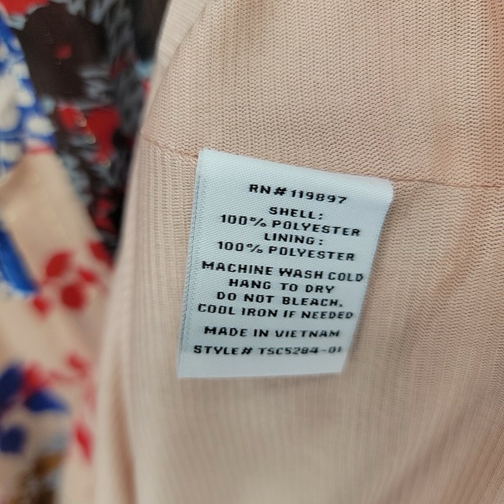 Collective Concept Floral Patchwork Blouse Size M… - image 5